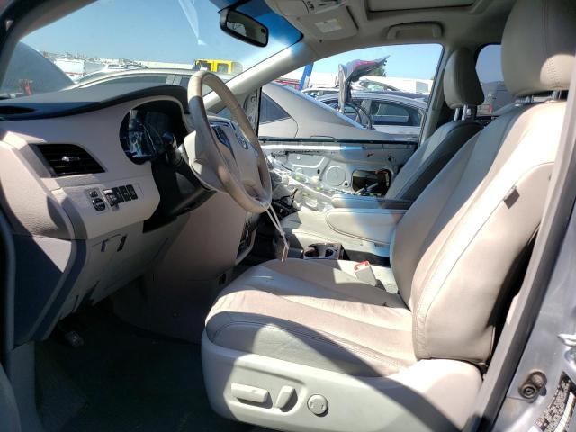 5TDYK3DC8ES474012 Toyota SIENNA XLE