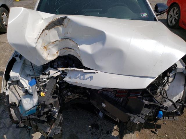 3KPF54AD9NE506803 KIA Forte Gt Line