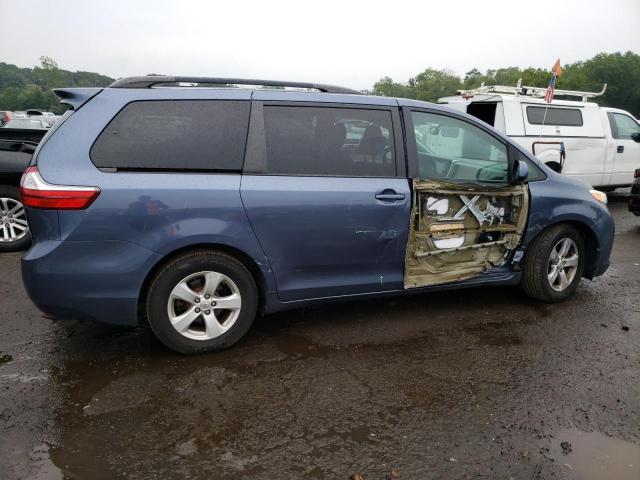5TDKK3DC6FS652068 Toyota SIENNA LE