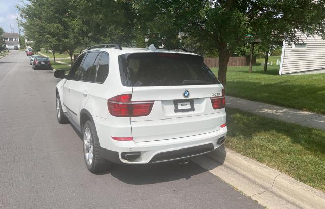 VIN 5UXZV8C59D0C16807 2013 BMW X5, Xdrive50I no.3