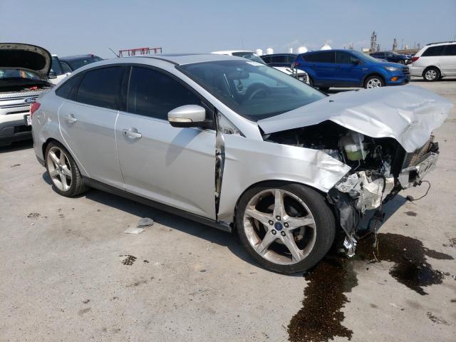1FADP3J25EL348628 Ford Focus Titanium