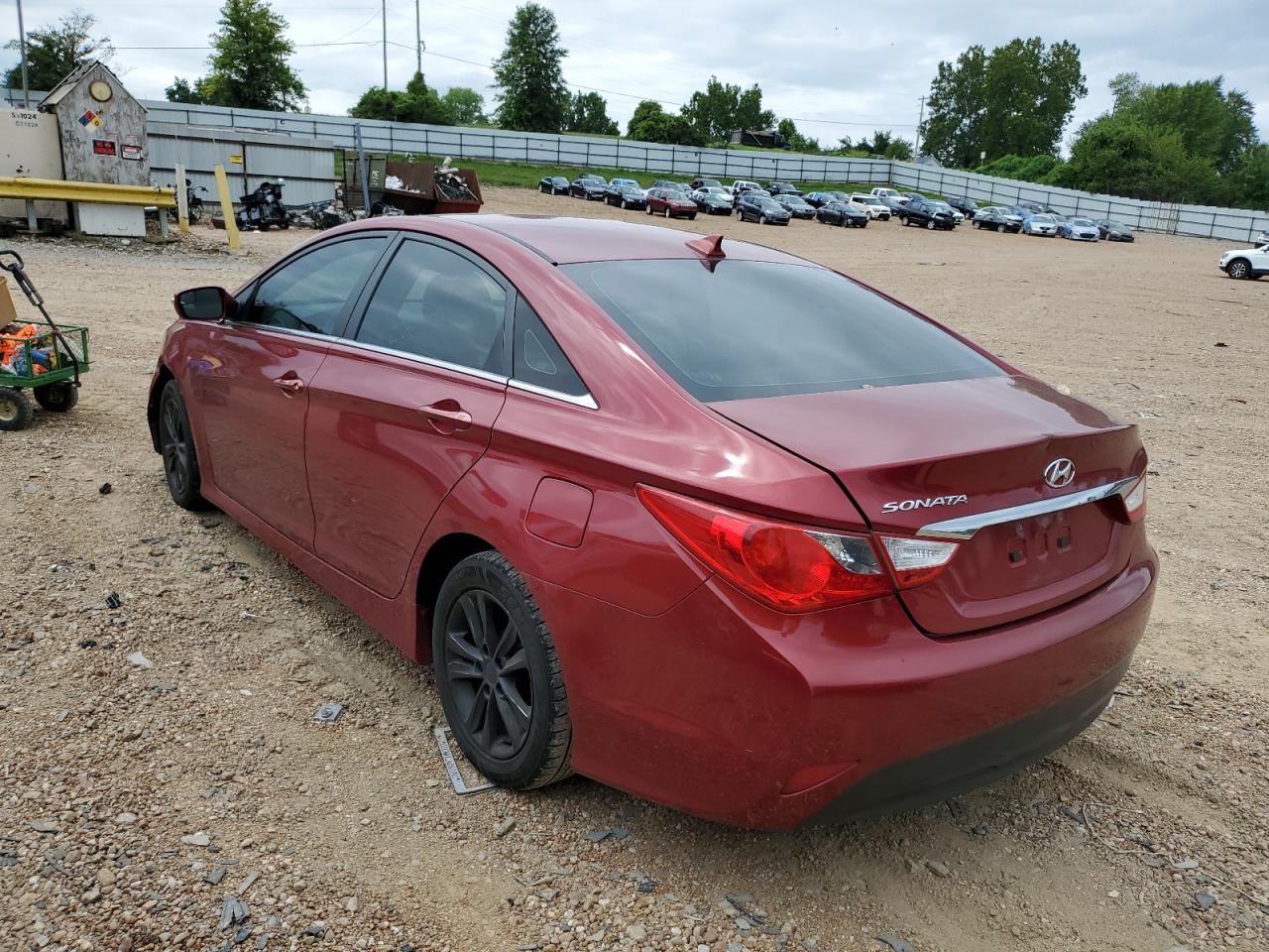 Lot #2090997474 2014 HYUNDAI SONATA GLS