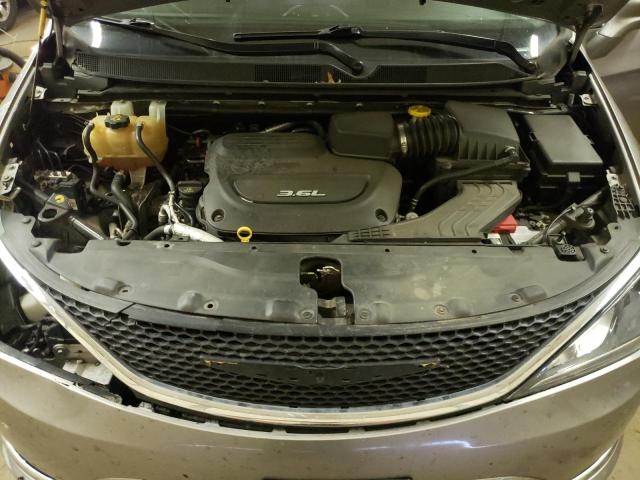 2C4RC1BG4JR142258 2018 CHRYSLER PACIFICA, photo no. 12