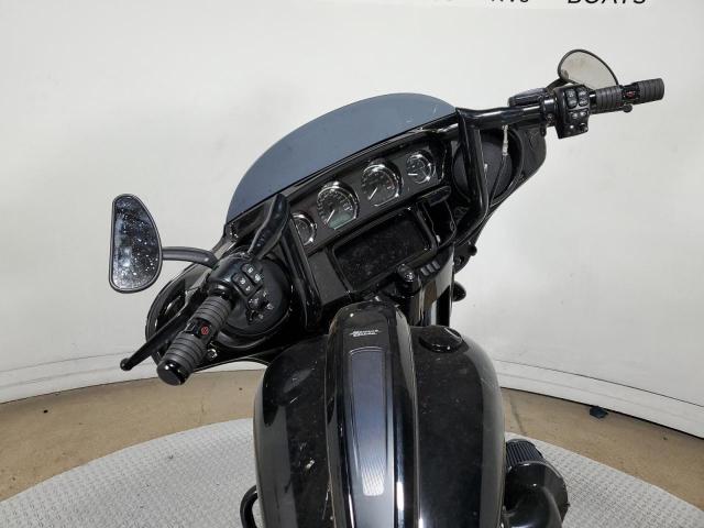 2023 HARLEY-DAVIDSON FLHXST - 1HD1ABL18PB609559