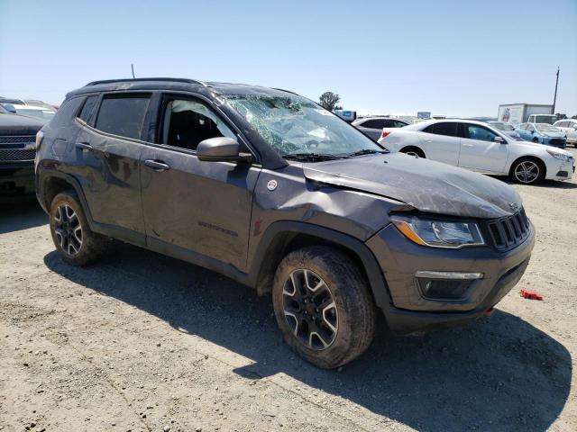 3C4NJDDB1KT811527 Jeep Compass Trailhawk
