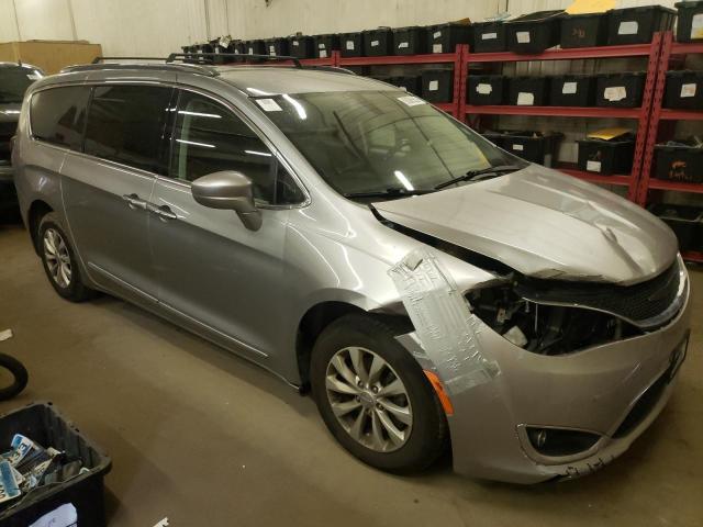 2C4RC1BG4JR142258 2018 CHRYSLER PACIFICA, photo no. 4