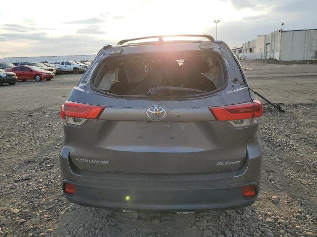 5TDJZRFH9HS470208 Toyota Highlander Se