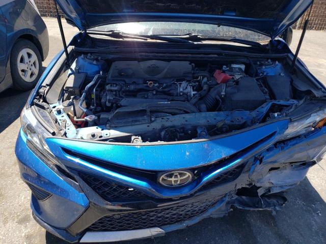 4T1B61HK9JU138340 Toyota CAMRY XSE