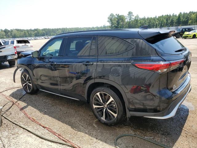 5TDLZRAH5NS135412 Toyota Highlander  2