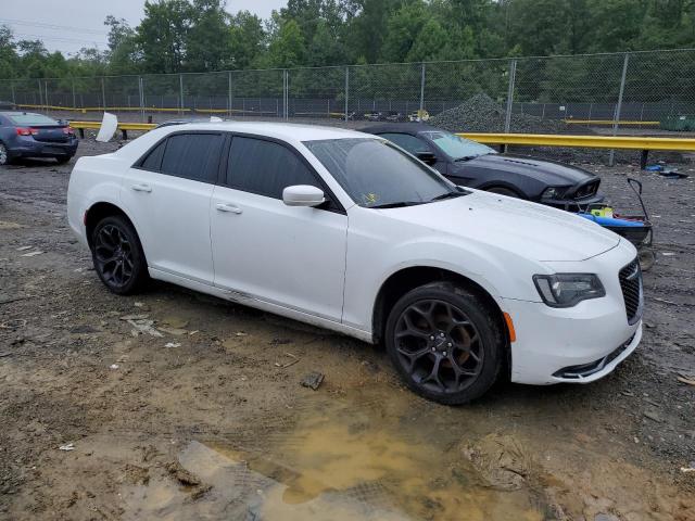 2C3CCABG2KH516321 Chrysler 300 S 4