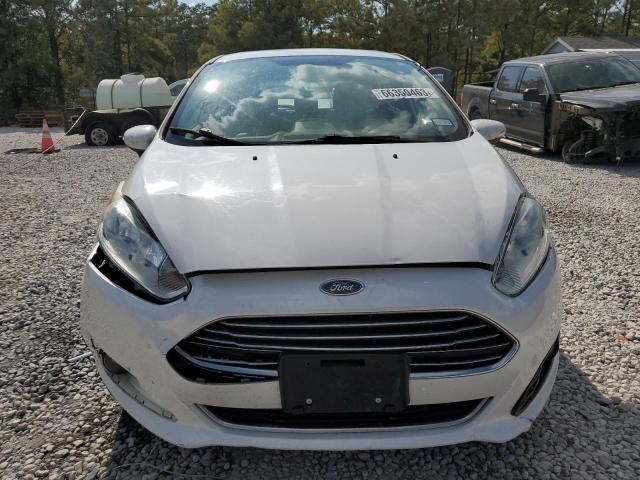 3FADP4FJ2HM136519 Ford Fiesta Titanium