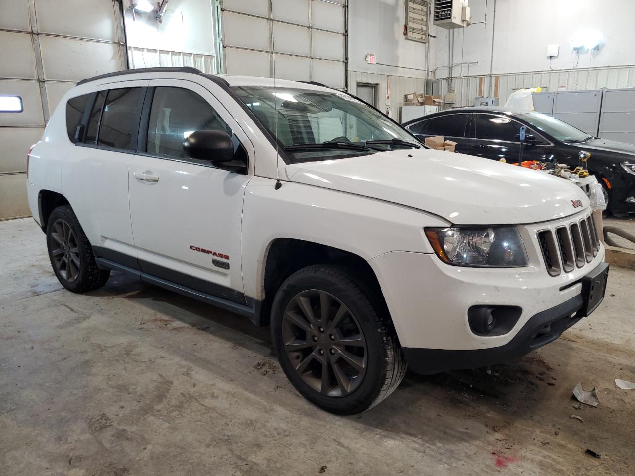 1C4NJDBB6GD672768 2016 Jeep Compass Sport