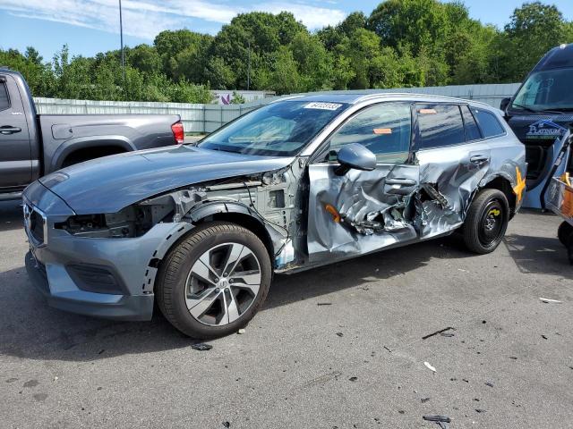 2020 Volvo V60 Cross Country 