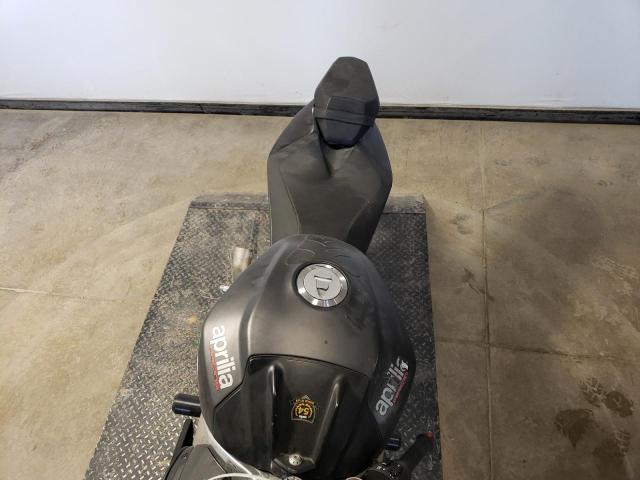 2017 APRILIA RSV4 RR ZD4KEU003HS000810