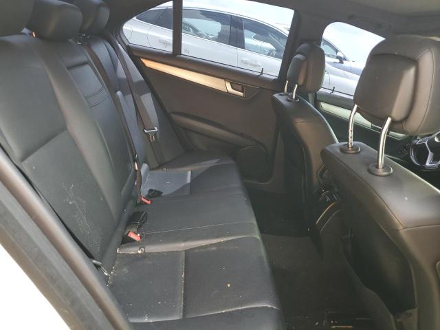 WDDGF4HB1EG215031 Mercedes-Benz C 250