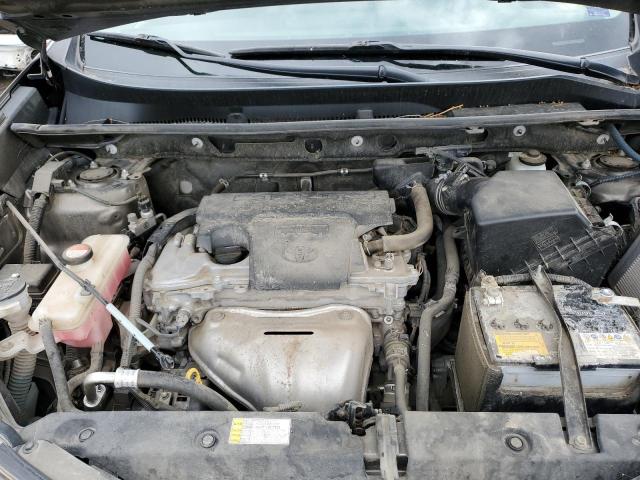 JTMBFREV3FD164926 Toyota RAV4 LE
