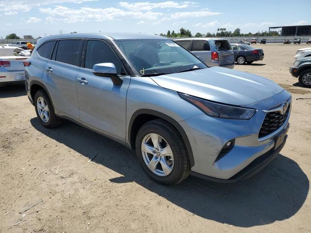 VIN 5TDZZRAH9NS134905 2022 Toyota Highlander, L no.4