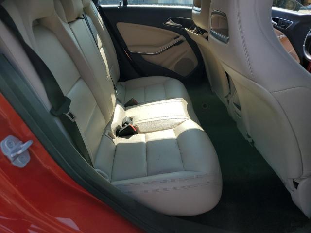 WDDSJ4GB4EN116449 Mercedes-Benz CLA 250 4MATIC