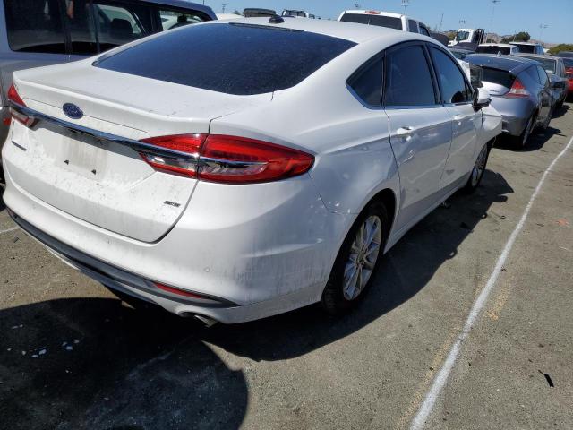 3FA6P0H75HR180701 Ford FUSION SE