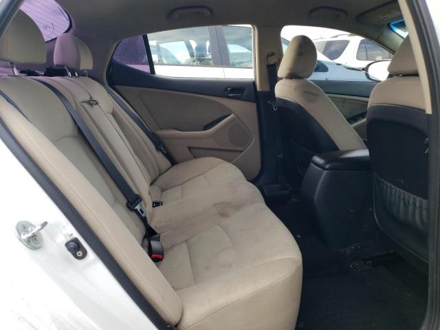 KNAGM4A70F5615887 KIA Optima Lx
