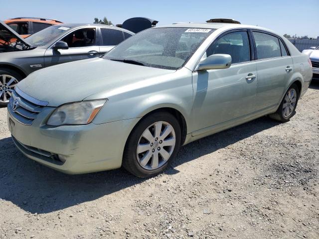 2005 Toyota Avalon XL