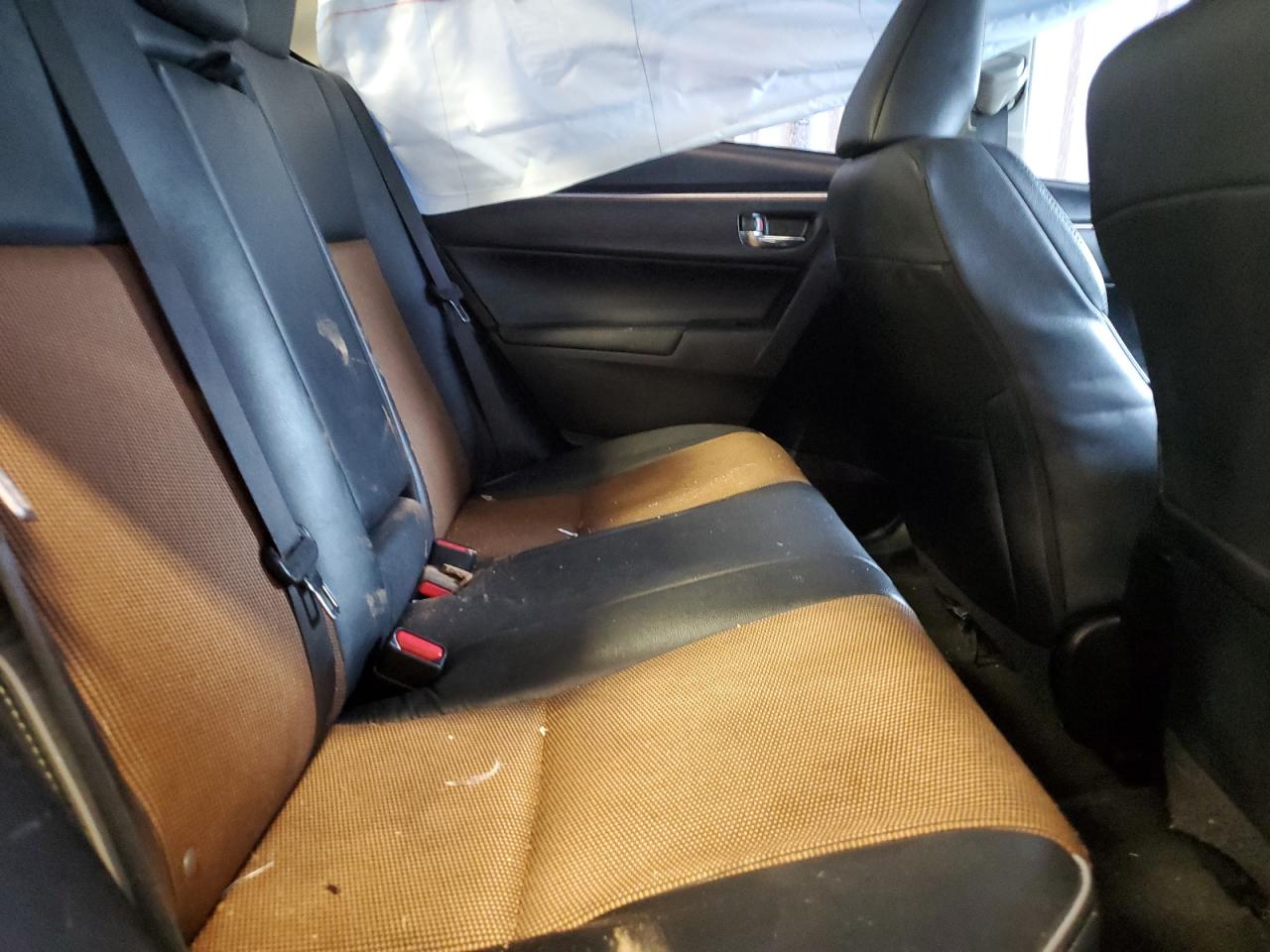 5YFBURHEXFP263788 2015 Toyota Corolla L