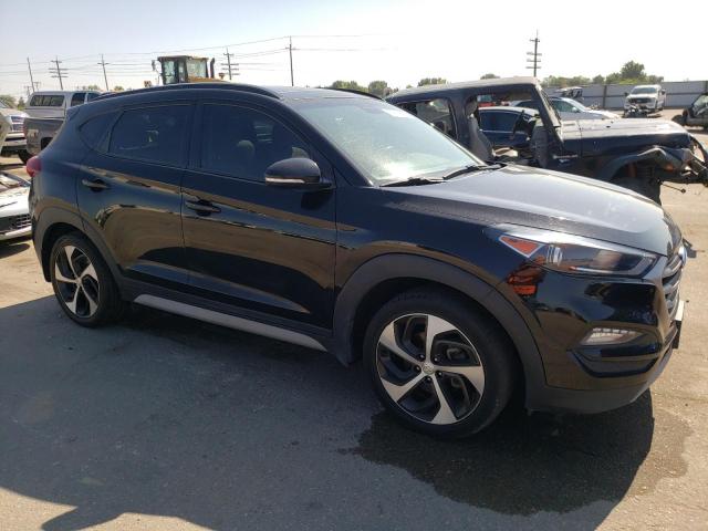 KM8J3CA25JU685342 Hyundai Tucson Value