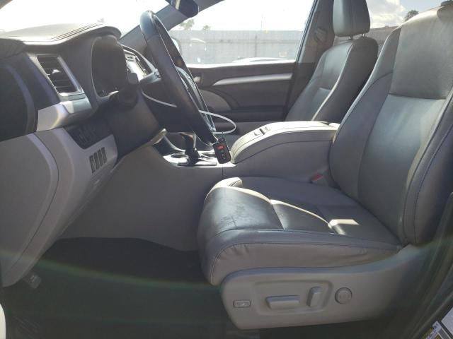 5TDJZRFH3KS743859 Toyota Highlander Se