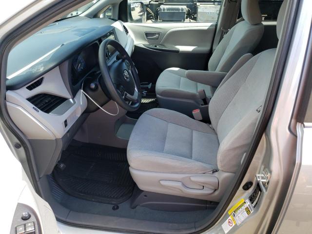 5TDZZ3DC2KS990958 Toyota SIENNA
