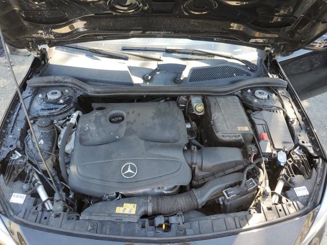 WDCTG4EB4FJ180008 Mercedes-Benz GLA 250