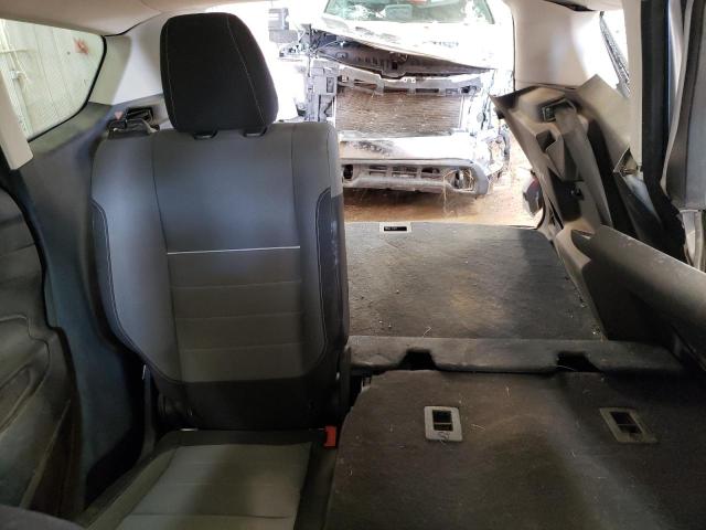 1FMCU9GX9FUB64174 Ford ESCAPE SE