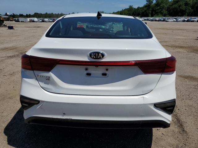 3KPF24AD8ME396673 KIA FORTE FE