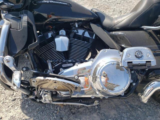 2016 HARLEY-DAVIDSON FLTRU 1HD1KGL14GB651365