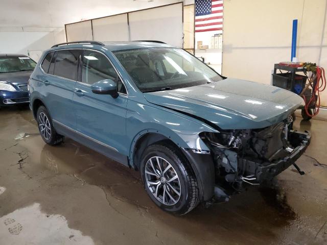 3VV2B7AX0LM030223 Volkswagen Tiguan SE 4