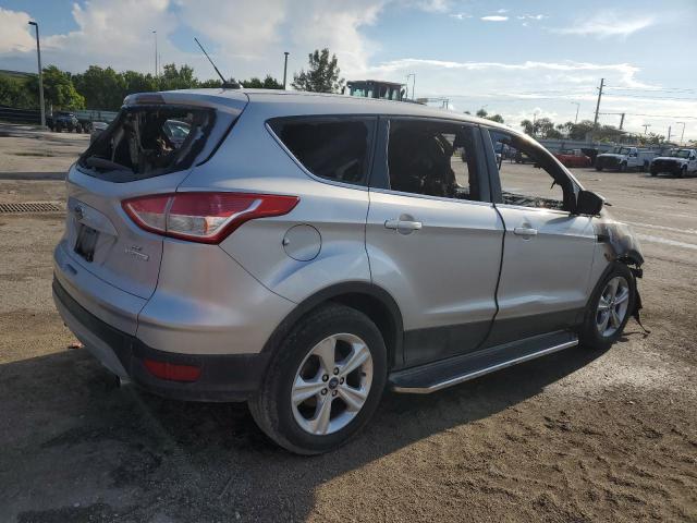 Vin: 1fmcu0gx9dub50977, lot: 62627573, ford escape se 20133