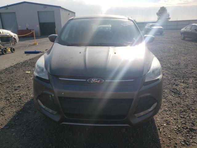 1FMCU9G9XGUC30492 Ford ESCAPE SE