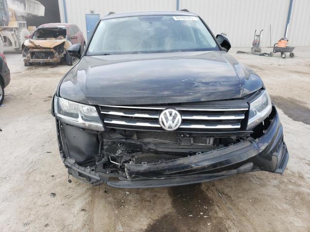 3VV1B7AX7KM158954 Volkswagen Tiguan S 5