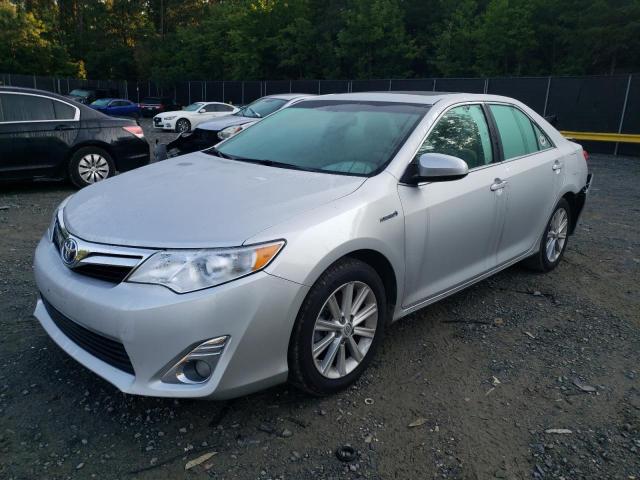 2014 Toyota Camry Hybrid 