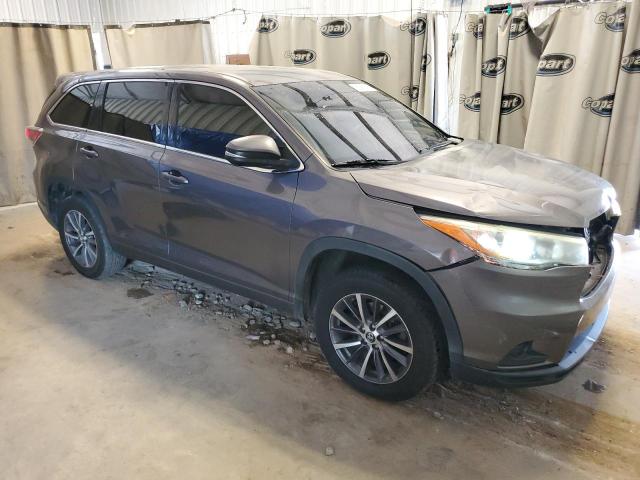 VIN 5TDZARFHXFS011860 2015 Toyota Highlander, LE no.4