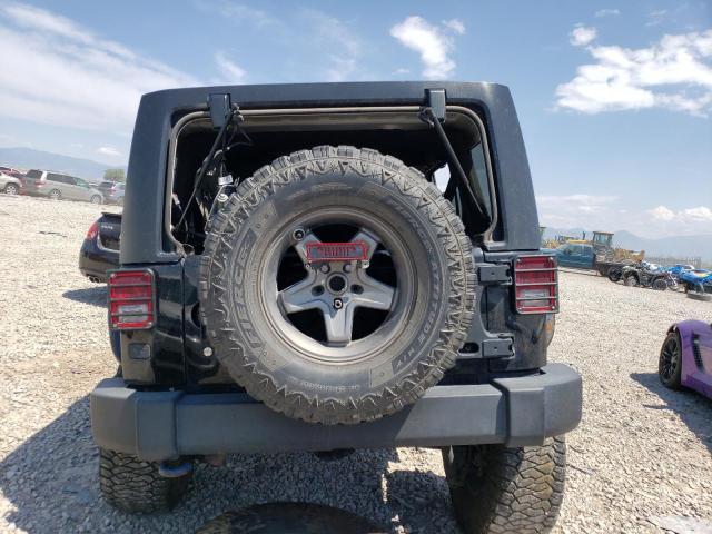 1C4BJWDG2EL135017 Jeep Wrangler Unlimited Sport