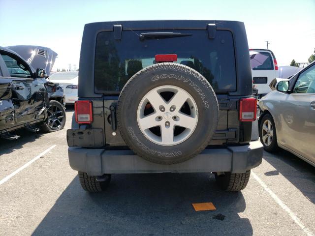 1C4BJWDG1HL554108 Jeep Wrangler Unlimited Sport