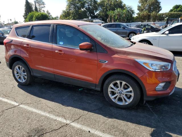 1FMCU0GD2KUC06907 2019 FORD ESCAPE, photo no. 4