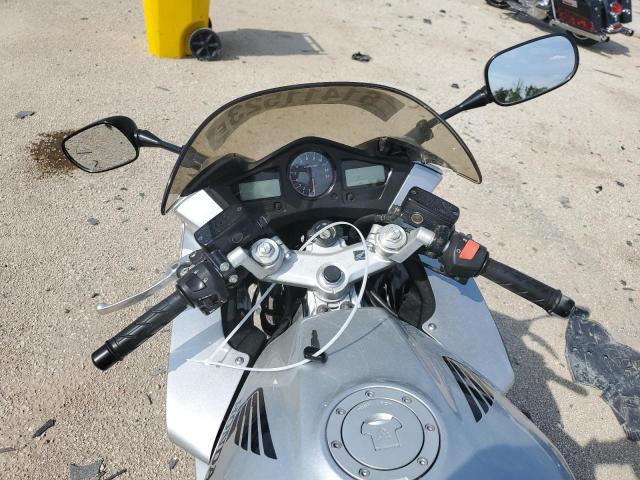 2003 HONDA VFR800 A JH2RC46423M500259