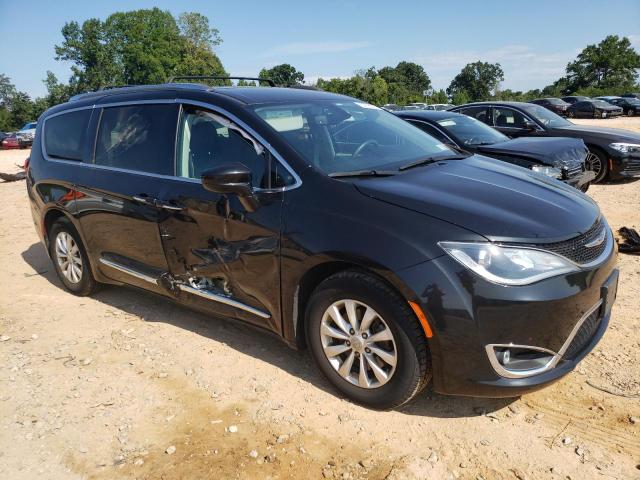 2C4RC1BG1KR733147 2019 CHRYSLER PACIFICA, photo no. 4