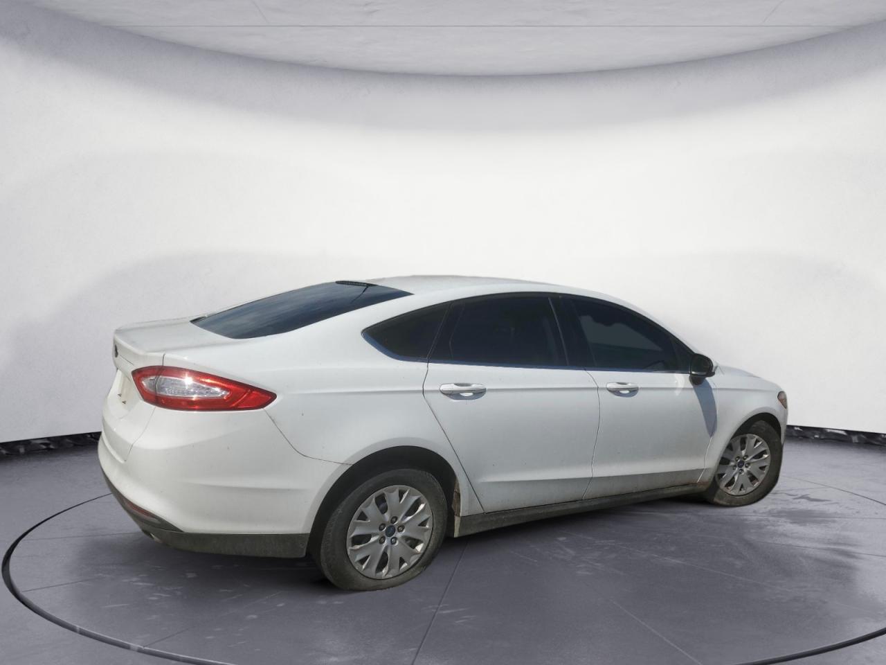 2014 Ford Fusion S vin: 3FA6P0G78ER375060