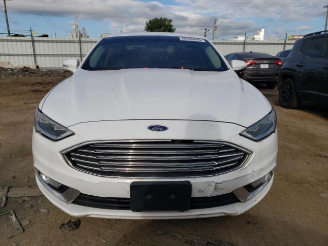 3FA6P0HD1HR131842 Ford FUSION SE