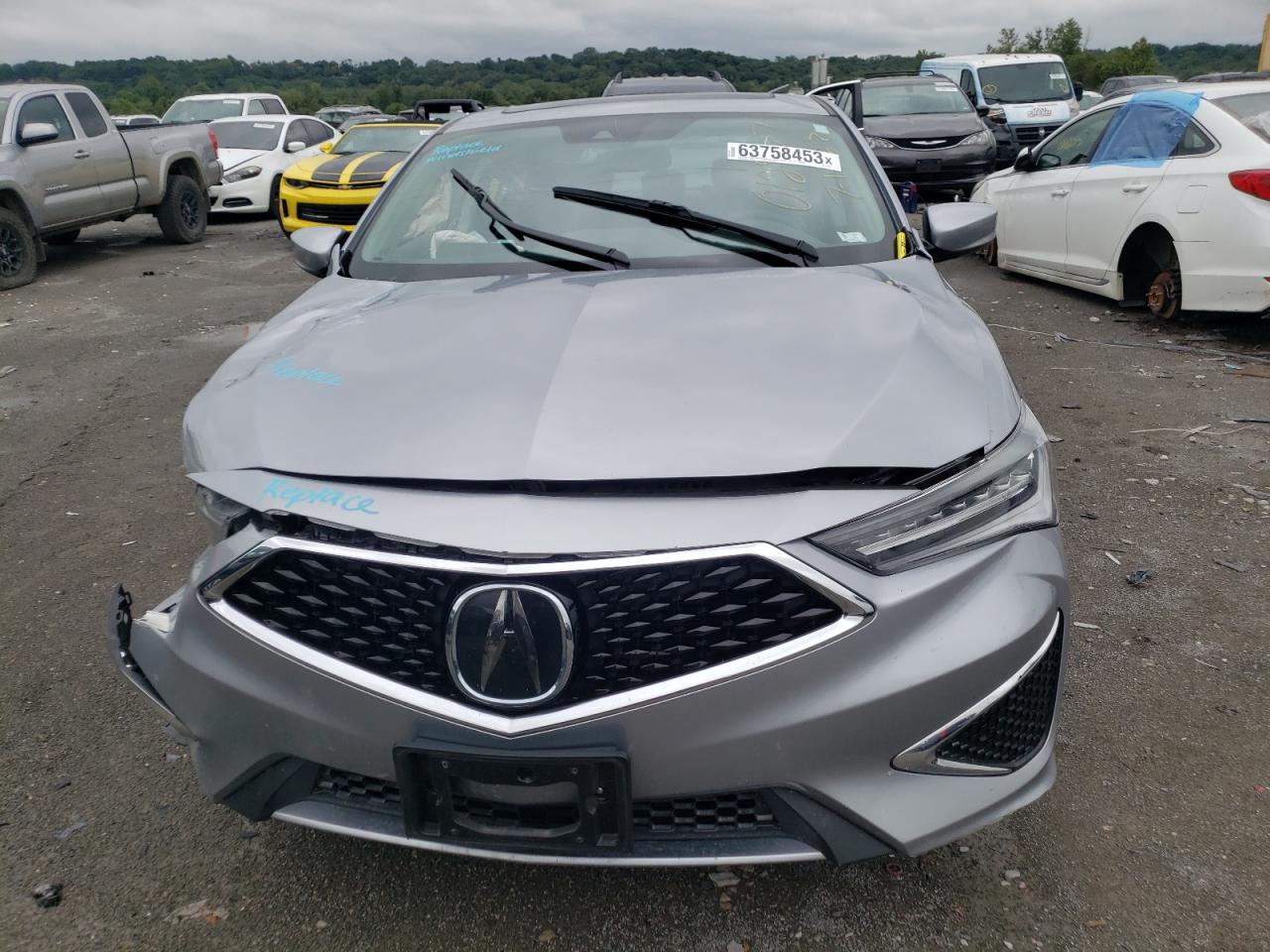 19UDE2F38LA011814 Acura ILX  5