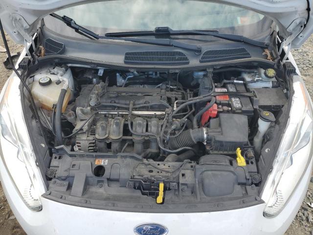 3FADP4FJ8EM124743 Ford Fiesta Titanium