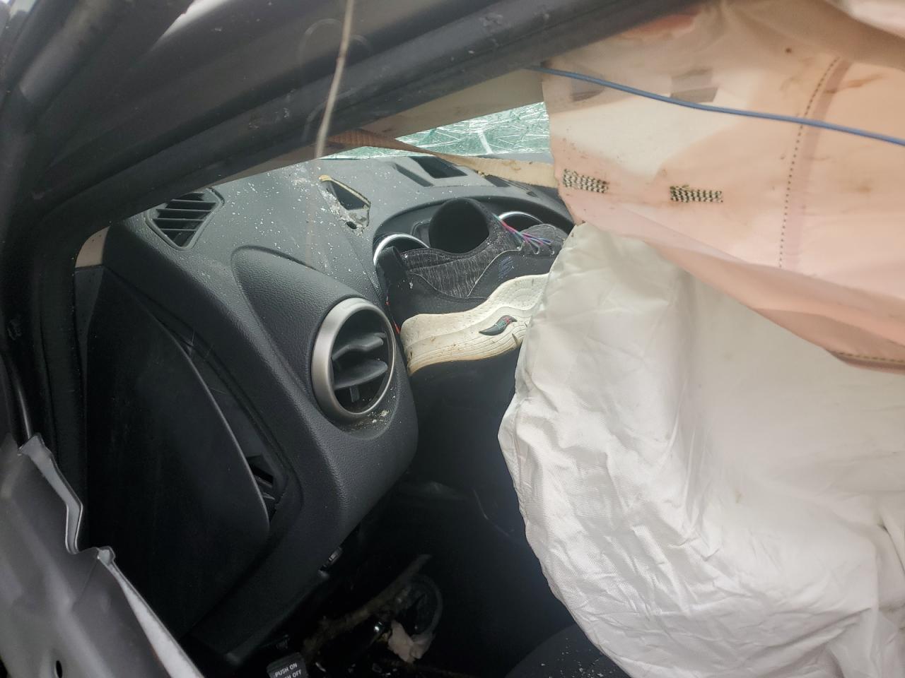 JN8AS5MT8BW565469 2011 Nissan Rogue S