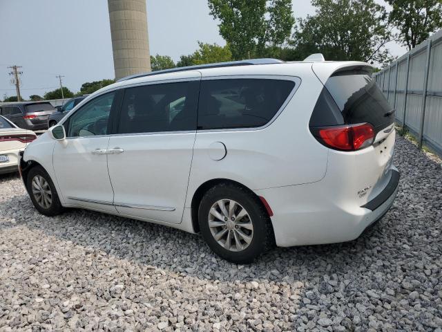 2C4RC1BG1JR155386 2018 CHRYSLER PACIFICA - Image 2